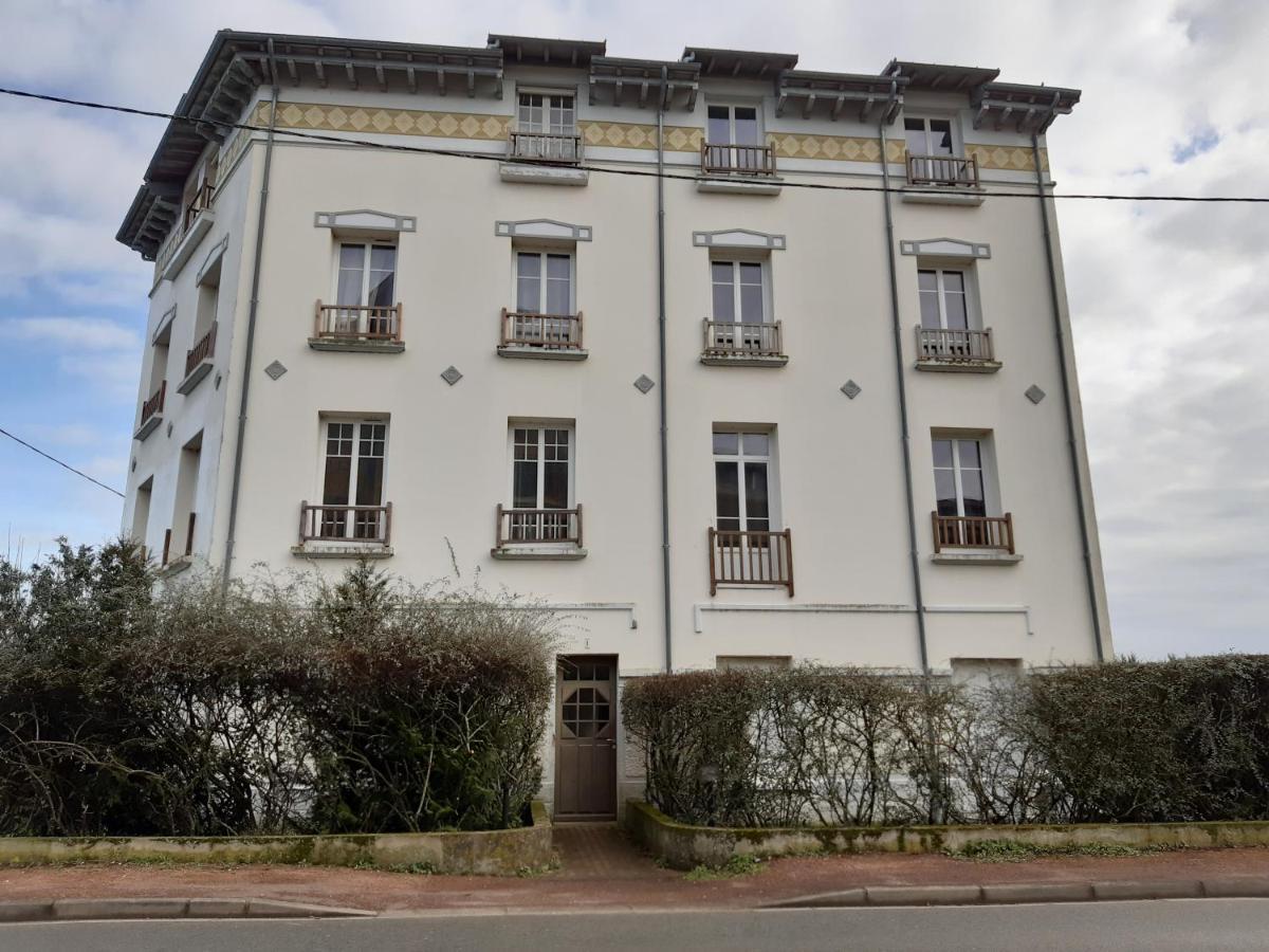 Les Prairies De Bellevue, Ideal Curistes, Vacanciers Et Ouvriers Apartamento La Roche-Posay